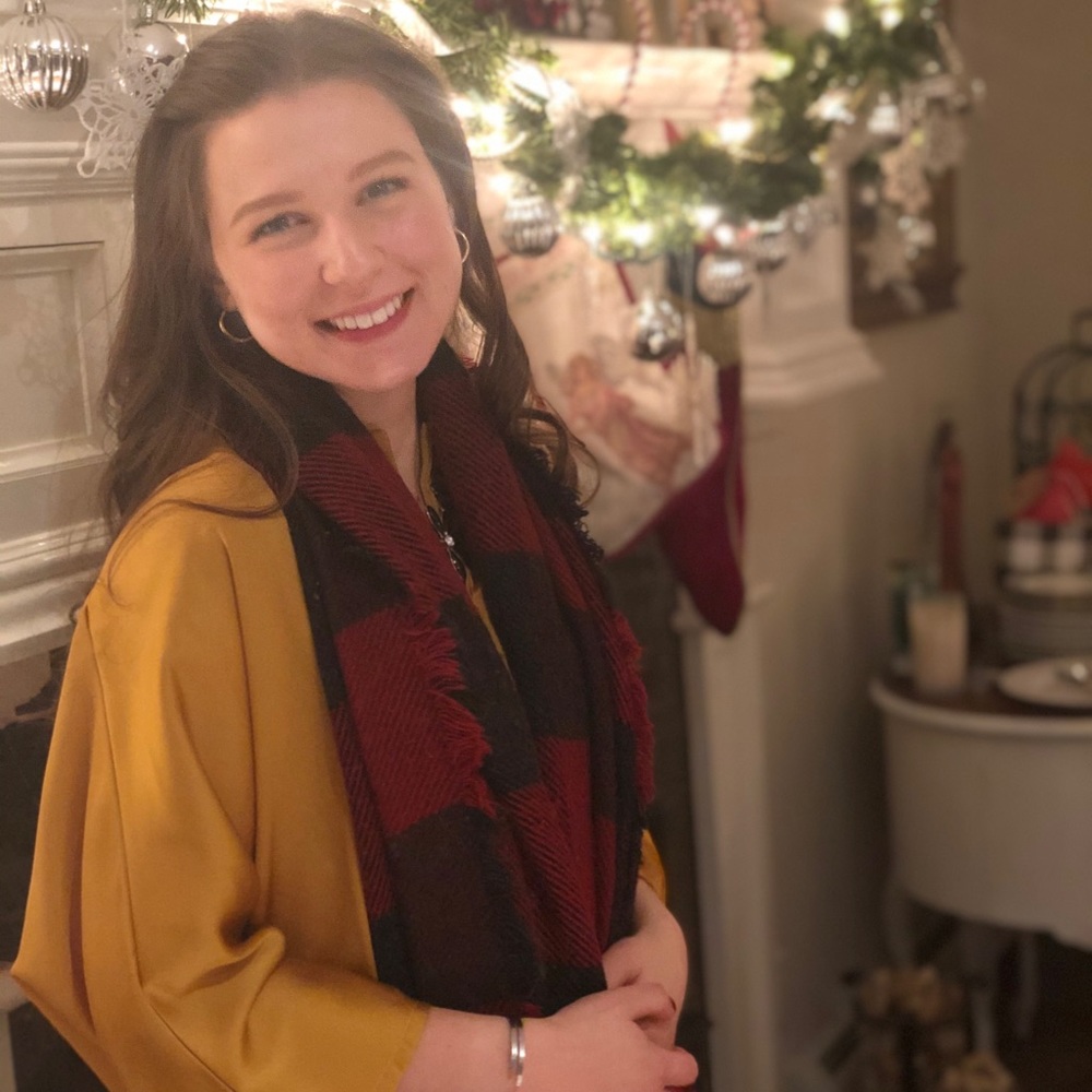Meet your Posher, Elisa